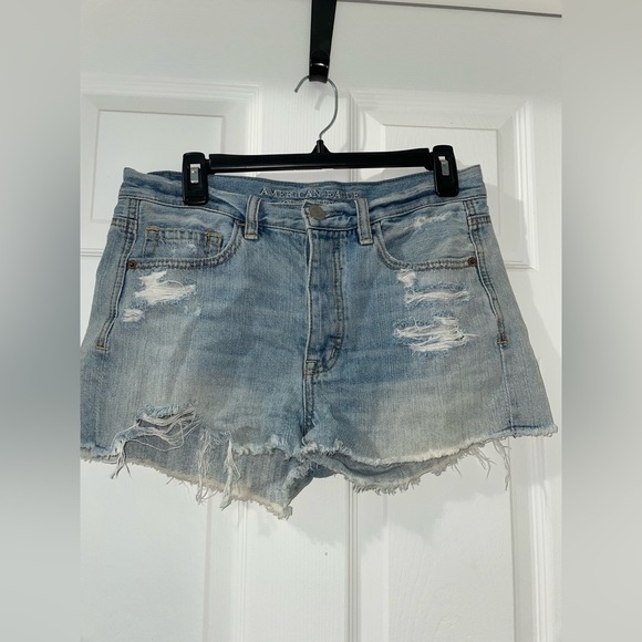 American Eagle Outfitters Pants - American Eagle distressed denim shorts